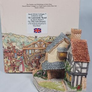 David Winter 15 Lawnsides Road Collectors Guild 1994 Cottage Sculpture Boxed